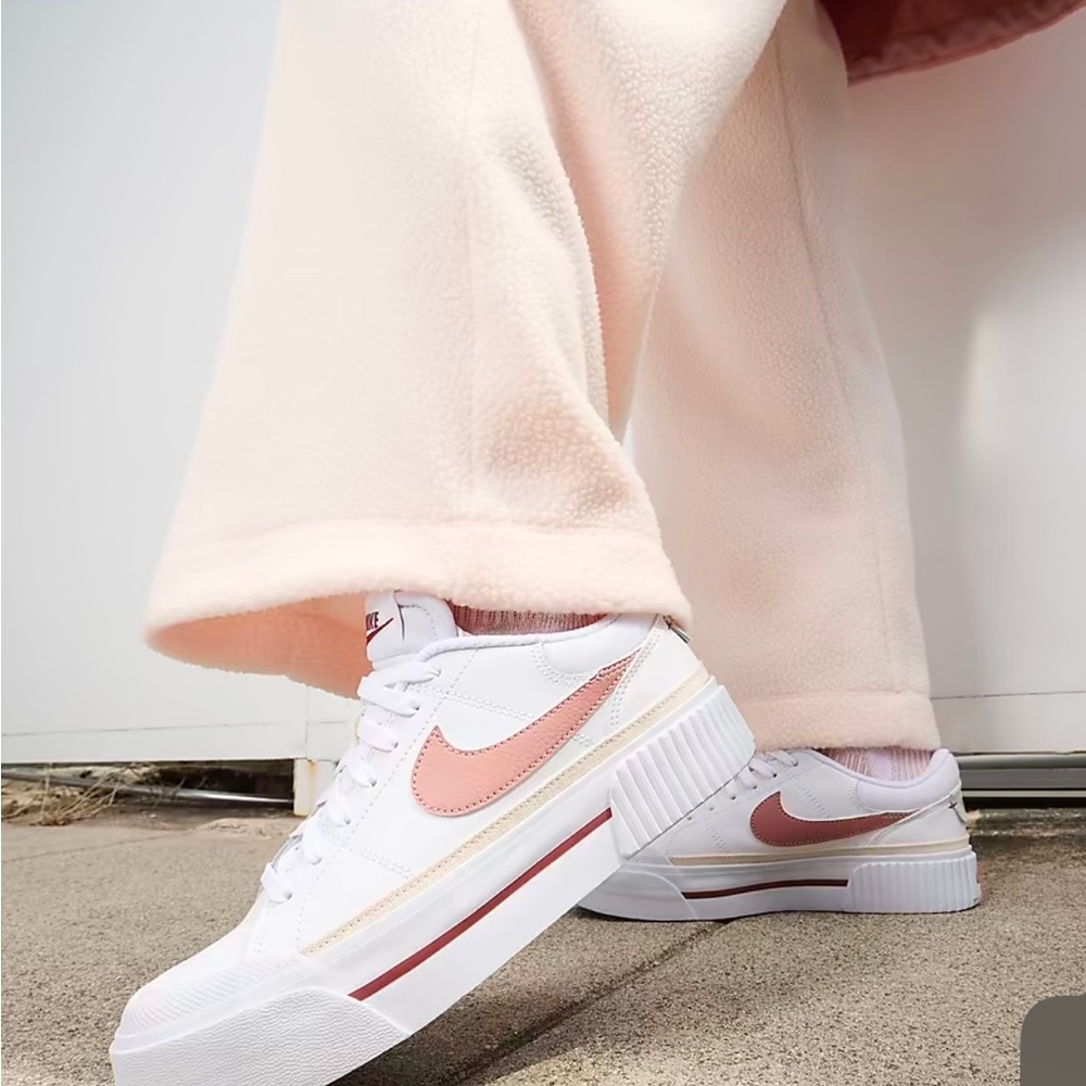 Nike woman’s white court legacy shoe